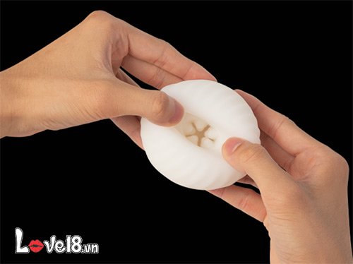 Máy thủ dâm cao cấp dành cho nam Svakom Robin DC80X là các gai to nổi cộm