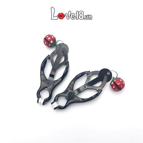 Kẹp Nhũ Hoa Lục Lạc Trái Dâu Dễ Thương Kích Thích Mua Ngay