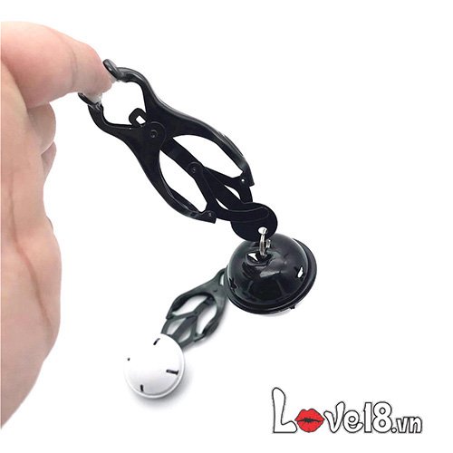 Kẹp Núm Vú Bạo Dâm Có Lục Lạc - Mua Sắm Ngay Kẻo Lỡ
