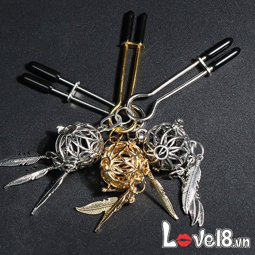 Bộ kẹp vú bạo dâm charm đèn phát sáng tăng hưng phấn phòng the