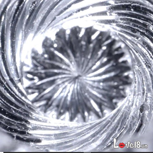 Cốc thủ dâm nam Tenga Crysta Leaf cao cấp, chất liệu bền đẹp