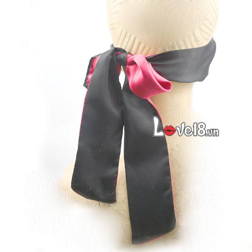 Khăn Bịt Mắt Lụa Satin BDSM Đen Đỏ Kích Thích Mạnh Mẽ