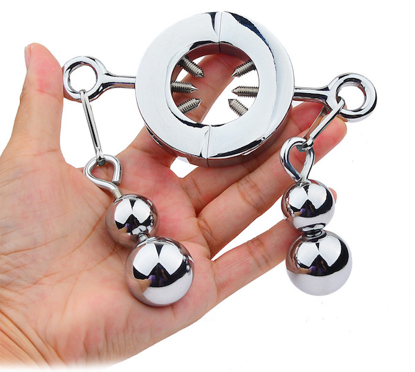 Vòng đeo tinh hoàn độc lạ bạo dâm kích thích đỉnh cao Vòng đeo tinh hoàn độc lạ bạo dâm kích thích đỉnh cao