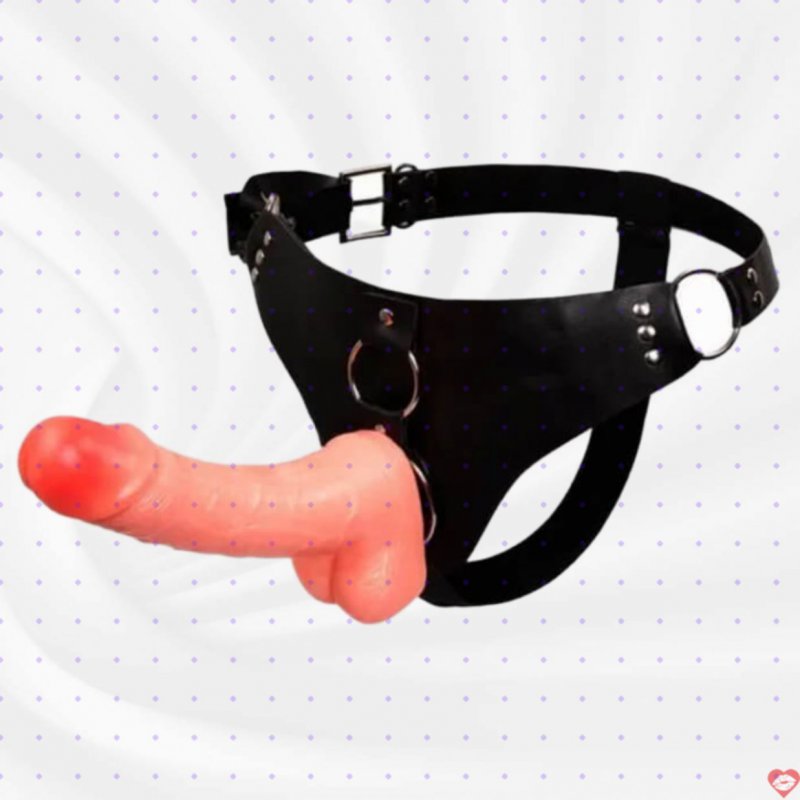 Dương Vật Giả Ultra Passionate Harness Có Dây Đeo Baile