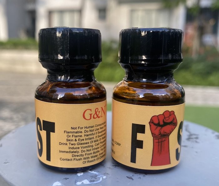 Chai hít kích dục Fist vàng 10ml chính hãng Mỹ USA PWD Chai hít kích dục Fist vàng 10ml chính hãng Mỹ USA PWD