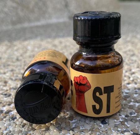 Chai hít kích dục Fist vàng 10ml chính hãng Mỹ USA PWD Chai hít kích dục Fist vàng 10ml chính hãng Mỹ USA PWD