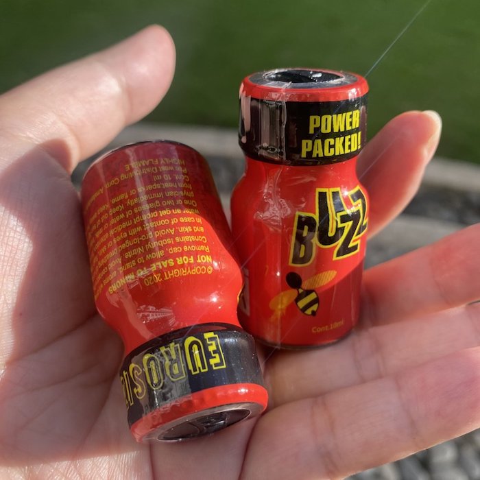 Chai hít kích dục Buzz 10ml chính hãng Mỹ USA PWD Chai hít kích dục Buzz 10ml chính hãng Mỹ USA PWD