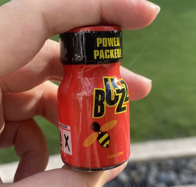 Chai hít kích dục Buzz 10ml chính hãng Mỹ USA PWD Chai hít kích dục Buzz 10ml chính hãng Mỹ USA PWD