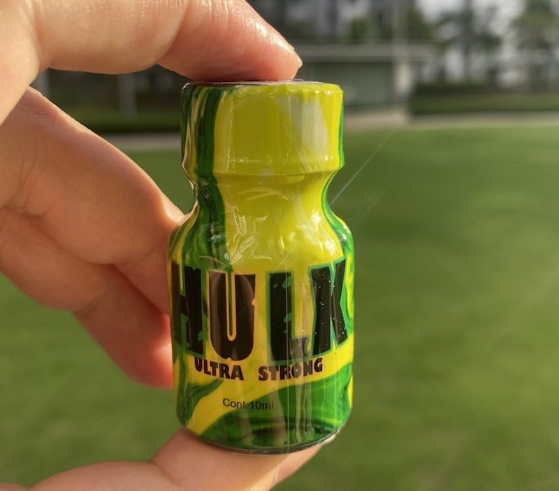 Chai hít kích dục Hulk 10ml chính hãng USA tăng bản lĩnh đàn ông