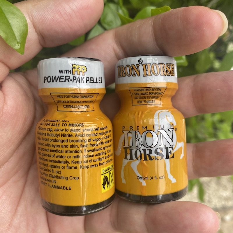 Chai hít kích dục Iron Horse 10ml chính hãng Mỹ USA PWD Chai hít kích dục Iron Horse 10ml chính hãng Mỹ USA PWD