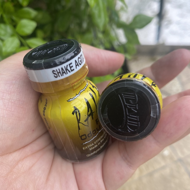 Chai hít kích dục Rave Room 10ml hàng hot màu sắc hấp dẫn Chai hít kích dục Rave Room 10ml hàng hot màu sắc hấp dẫn