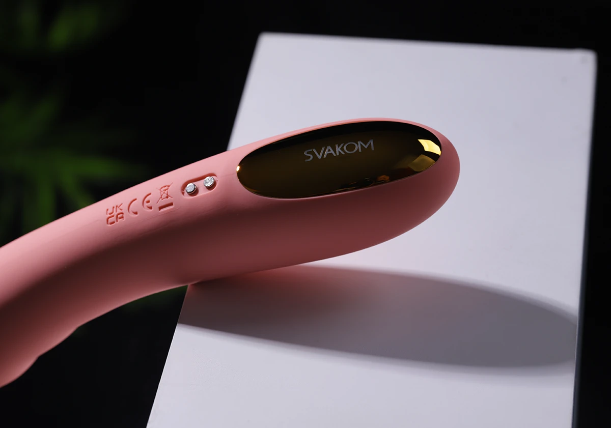 Svakom Ava Neo máy massage rung thụt App thông minh chất lượng cao
