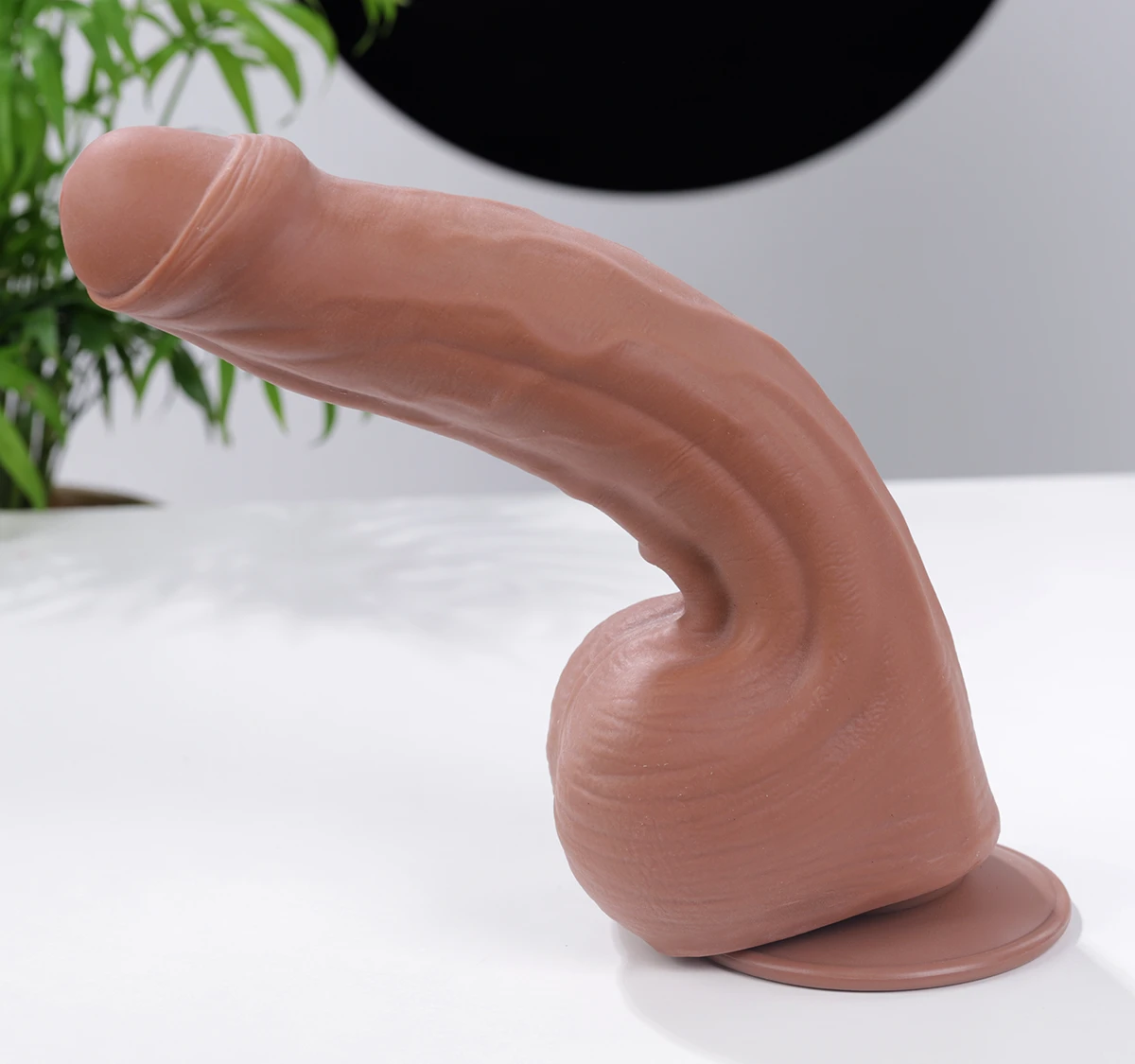 Cu giả Lovetoy 11.5 King Sized siêu thực mềm mịn tăng khoái cảm Cu giả Lovetoy 11.5 King Sized siêu thực mềm mịn tăng khoái cảm