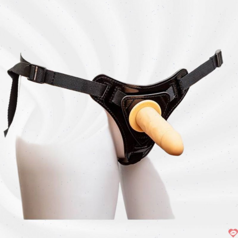 Đai Dương Vật Size Nhỏ Cho Les Tăng Kích Thước Kích Thích 